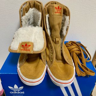 アディダス(adidas)のadidas ボアハイカットスニーカー　箱付き(スニーカー)