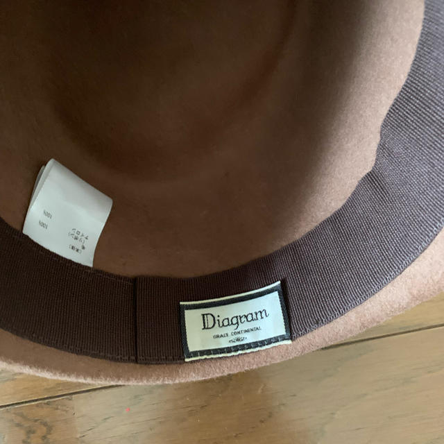 GRACE CONTINENTAL(グレースコンチネンタル)のベルベットリボン付き ベージュブラウン ハット 帽子 レディースの帽子(ハット)の商品写真