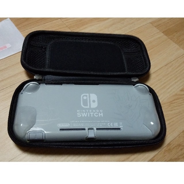 ニンテンドースイッチライト　美品