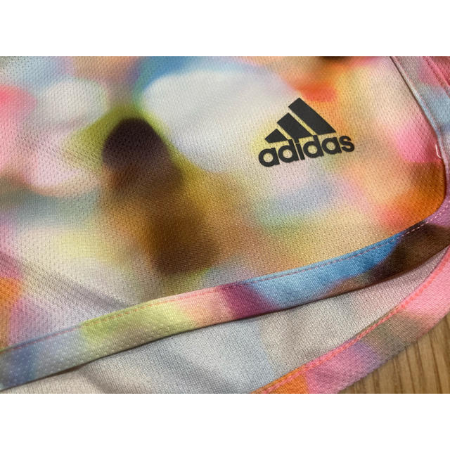 adidas(アディダス)のadidas アディダス ショートパンツ スポーツ/アウトドアのトレーニング/エクササイズ(トレーニング用品)の商品写真