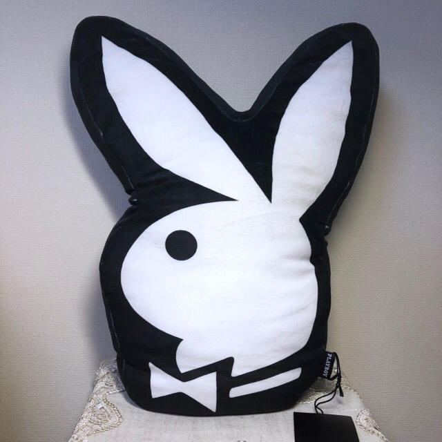 PLAYBOY プレイボーイ ダイカットクッション うさぎ バニー | フリマアプリ ラクマ