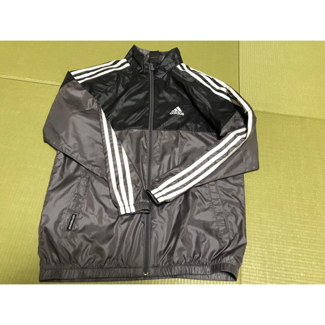 adidas(アディダス)のアディダス　160cm ウインドブレーカー キッズ/ベビー/マタニティのキッズ服男の子用(90cm~)(その他)の商品写真