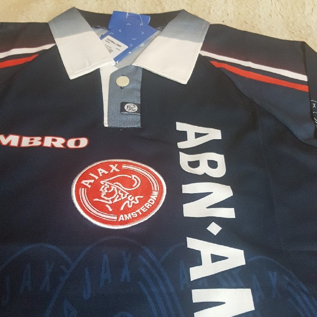 Umbro アヤックス 黒の新品未使用タグ付きユニホームになります の通販 By デル リオん S Shop アンブロならラクマ Umbro アヤックス 黒の新品未使用タグ付きユニホームになります の通販 By デル リオん S Shop アンブロならラクマ