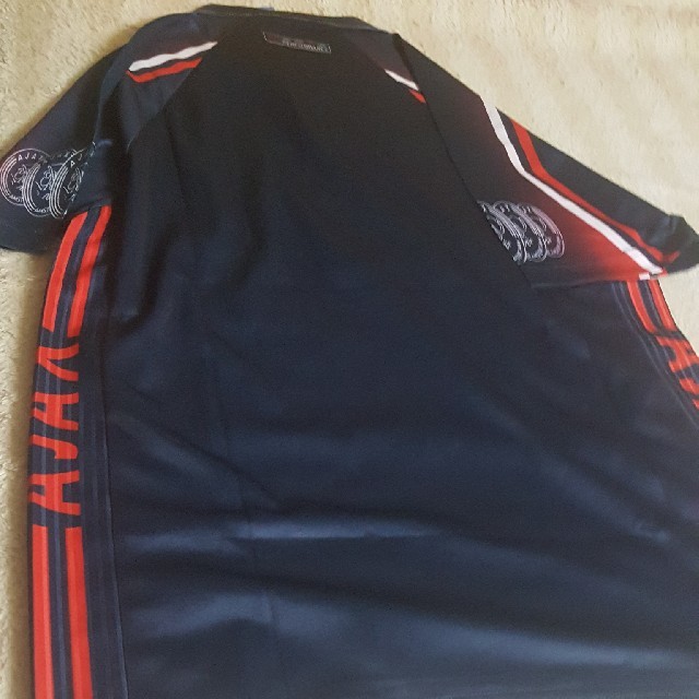 Umbro アヤックス 黒の新品未使用タグ付きユニホームになります の通販 By デル リオん S Shop アンブロならラクマ Umbro アヤックス 黒の新品未使用タグ付きユニホームになります の通販 By デル リオん S Shop アンブロならラクマ
