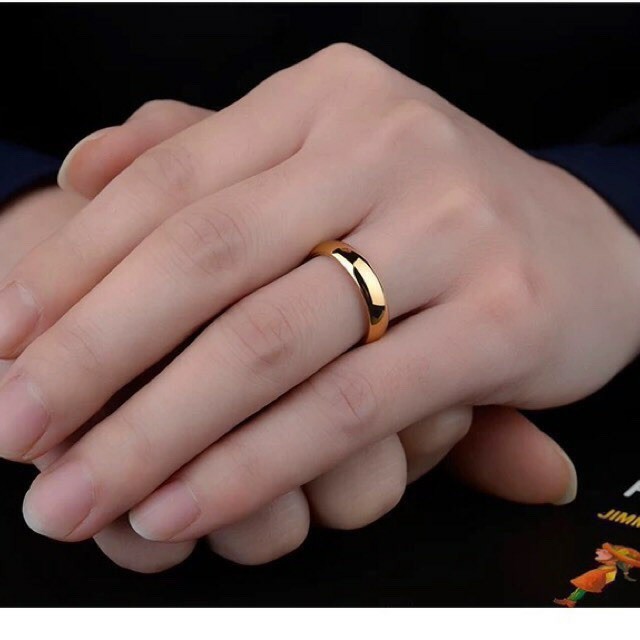 New シンプル ゴールド ステンレスリング ステンレス指輪 ピンキーリング メンズのアクセサリー(リング(指輪))の商品写真