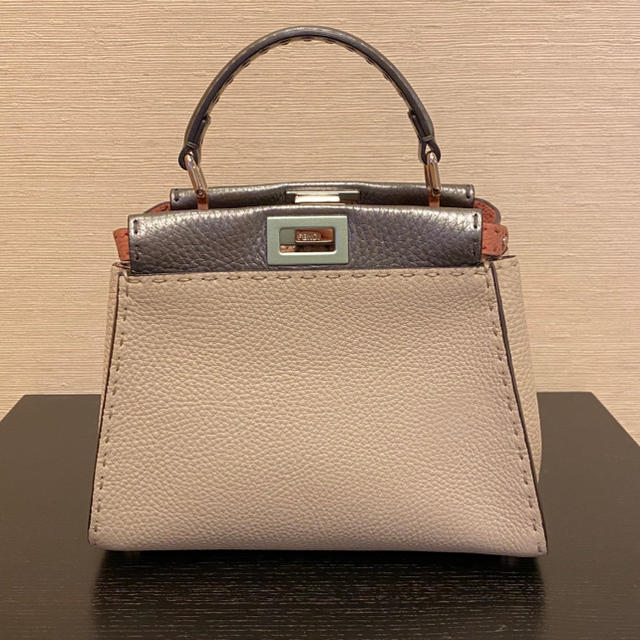 ハンドバッグ★希少★FENDI ミニセレリアピーカブー オーダー品