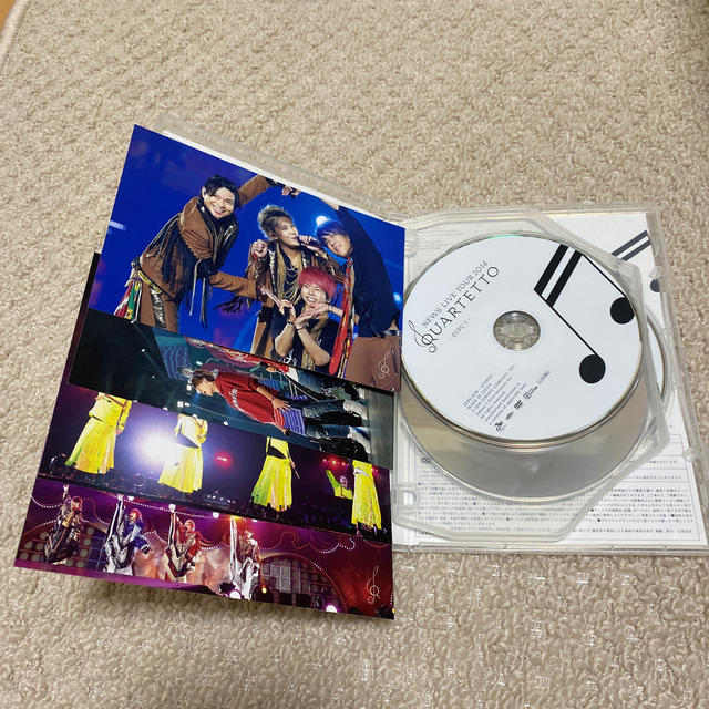 NEWS(ニュース)のNEWS　LIVE　TOUR　2016　QUARTETTO DVD エンタメ/ホビーのDVD/ブルーレイ(ミュージック)の商品写真