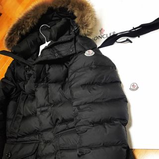 モンクレール(MONCLER)のMONCLER CLUNY BLACK 2(ダウンジャケット)