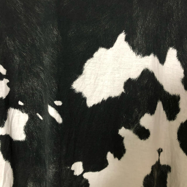 安いHOT BURBERRY 牛柄 Tシャツ 正規品 チェックの通販 by shop｜バーバリーならラクマ - BURBERRY Sサイズ 美品 日本製国産