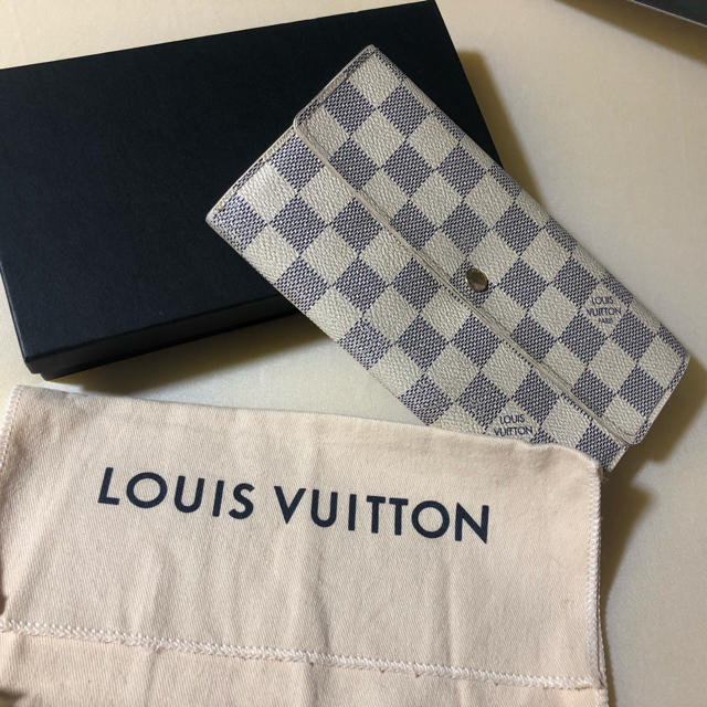 LOUIS VUITTON - ルイズヴィトン ダミエ 白 財布の通販 by あいうえおshop｜ルイヴィトンならラクマ