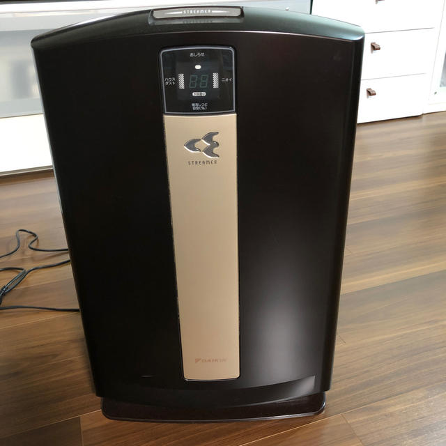 DAIKIN - ダイキン 空気清浄機 2014年製 ブラウンの通販 by スパ DAIKIN - ダイキン 空気清浄機 2014年製 ブラウンの通販 by スパ