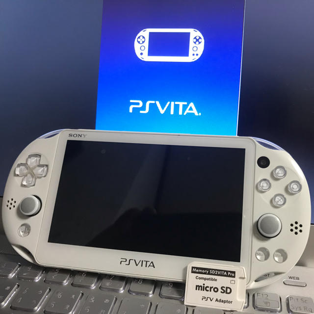 PlayStation Vita - 送料込PSVITA本体PCH-2000 【変革henkakuアダプター付き】の通販 by sagamihara_sneaker's shop｜プレイ