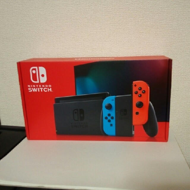 新品 10/10購入 新型 ニンテンドースイッチ ネオンブルー/ネオンレッド