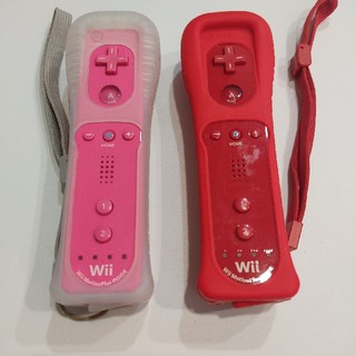 Wiiリモコンプラス ピンク　レッド(その他)