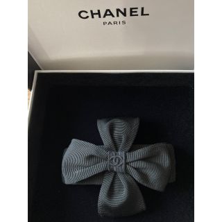 シャネル リボンバレッタ バレッタ/ヘアクリップの通販 53点 | CHANEL ...