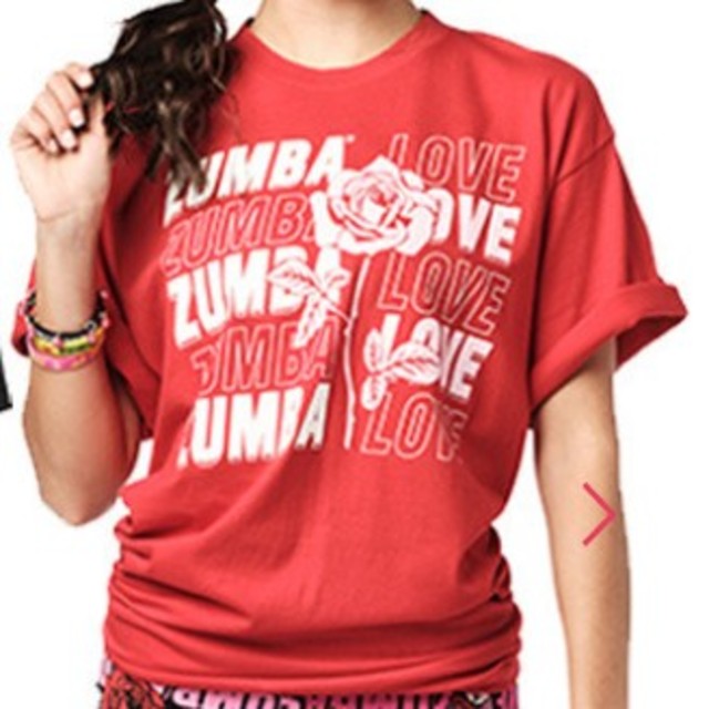 Zumba(ズンバ)の１０月１２日発売の最新作　新品　未使用　未開封　ZUMBA　ズンバ　フリーサイズ レディースのトップス(Tシャツ(半袖/袖なし))の商品写真