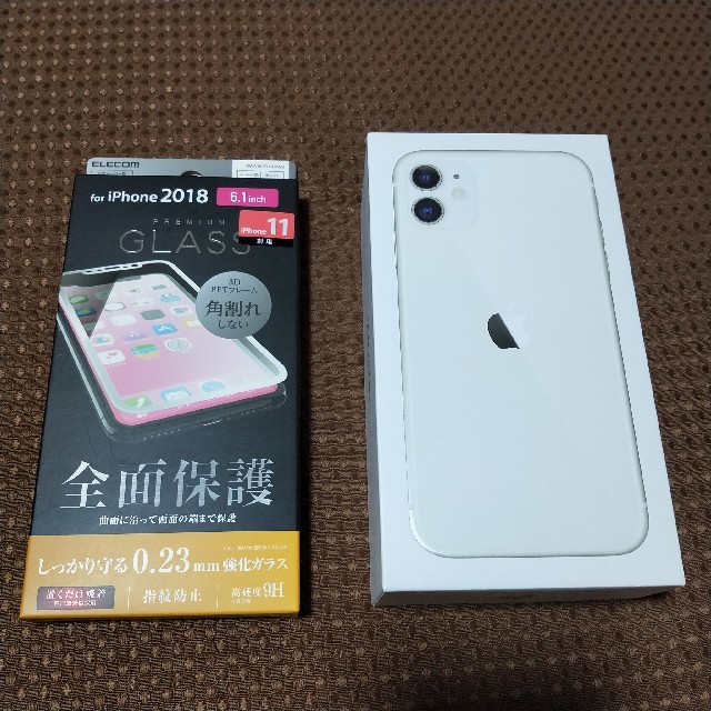 iPhone11白 ホワイト 64GB  SIMフリー 新品 おまけ付