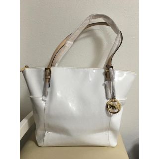 マイケルコース(Michael Kors)の値下げ！マイケルコース！エナメル♡(トートバッグ)