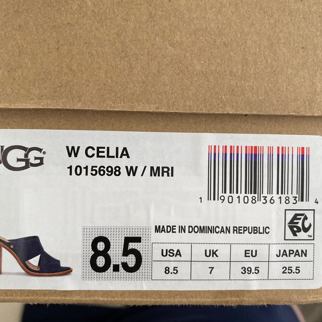 UGG(アグ)のUGG サンダル レディースの靴/シューズ(サンダル)の商品写真