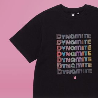 ボウダンショウネンダン(防弾少年団(BTS))の公式　BTS  DYNamITE ロゴTシャツ 黒(Tシャツ/カットソー(半袖/袖なし))