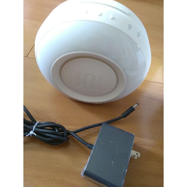 JBL HOLIZON Bluetoothスピーカー 限定品　白 1