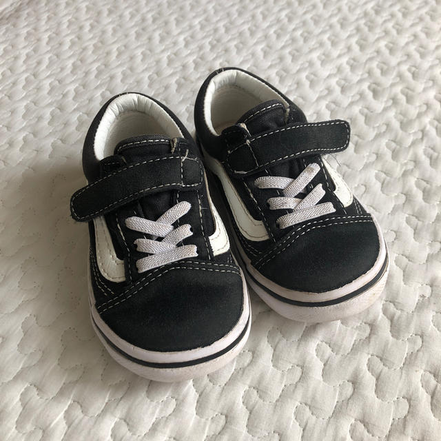 VANS(ヴァンズ)のVANS オールドスクールスニーカー キッズ/ベビー/マタニティのキッズ靴/シューズ(15cm~)(スニーカー)の商品写真