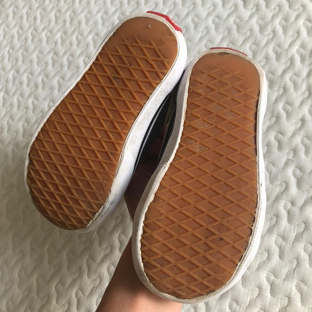 VANS(ヴァンズ)のVANS オールドスクールスニーカー キッズ/ベビー/マタニティのキッズ靴/シューズ(15cm~)(スニーカー)の商品写真