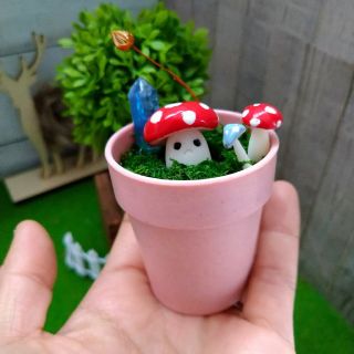 きのこちゃんの鉢植え(人形)