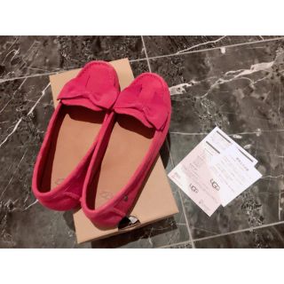 アグ(UGG)の【美品】UGG リボンローファー🎀💕(ローファー/革靴)