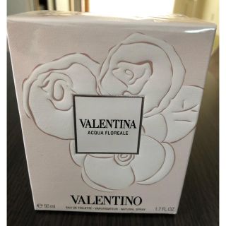 ヴァレンティノ(VALENTINO)のバレンティナ　アクアフィオラーレ　50ml(香水(女性用))