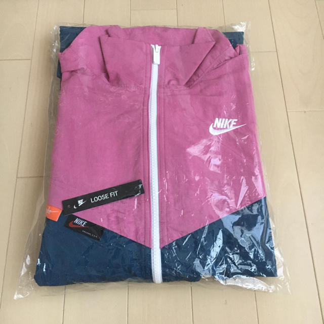 NIKE(ナイキ)の売切れました。   ナイキ✔ウィメンズ ウェア アイコンクラッシ 新品未使用 スポーツ/アウトドアのランニング(ウェア)の商品写真