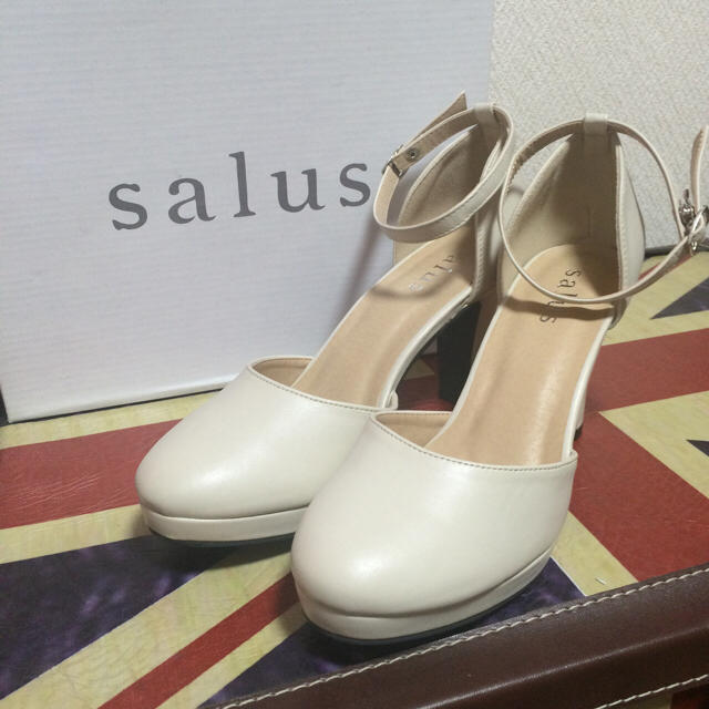 salus(サルース)の【新品未使用】salus＊パンプス レディースの靴/シューズ(ハイヒール/パンプス)の商品写真