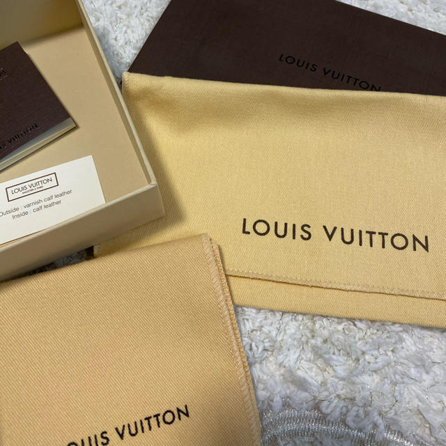 LOUIS VUITTON(ルイヴィトン)のLOUIS VUITTON 空箱(長財布用) レディースのバッグ(ショップ袋)の商品写真