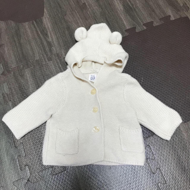 babyGAP(ベビーギャップ)のGAP ハリネズミトップス　くま耳カーディガン キッズ/ベビー/マタニティのベビー服(~85cm)(カーディガン/ボレロ)の商品写真