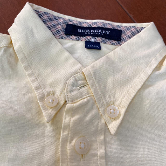 BURBERRY(バーバリー)のバーバリーロンドン　ボタンダウンシャツ　110 キッズ/ベビー/マタニティのキッズ服男の子用(90cm~)(ブラウス)の商品写真