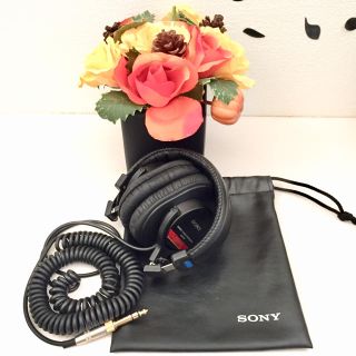 ソニー(SONY)のSONY MDR-V6/モニタリングヘッドホン(ヘッドフォン/イヤフォン)