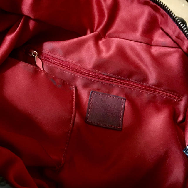 Christian Louboutin(クリスチャンルブタン)のルブタン  パテントバッグ レディースのバッグ(ショルダーバッグ)の商品写真