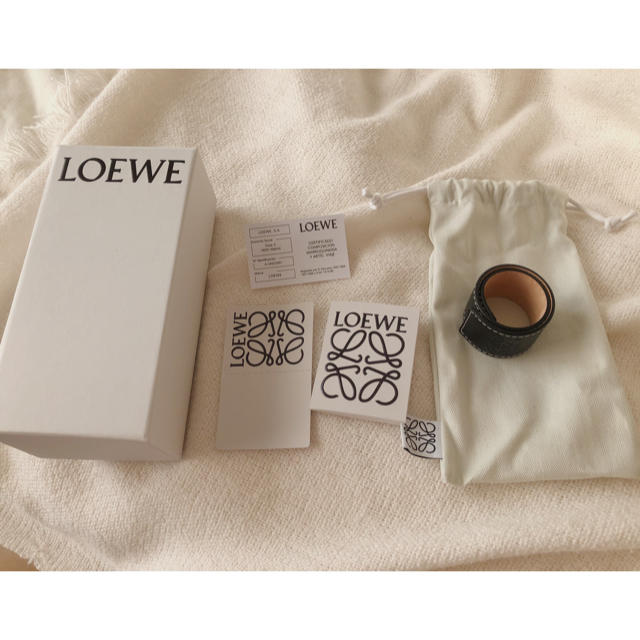 LOEWE(ロエベ)のLOEWE スラップブレスレットsmall レディースのアクセサリー(ブレスレット/バングル)の商品写真