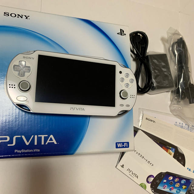 エンタメ/ホビー【美品】PSVITA PCH-1000本体 8GBメモリーカード付き