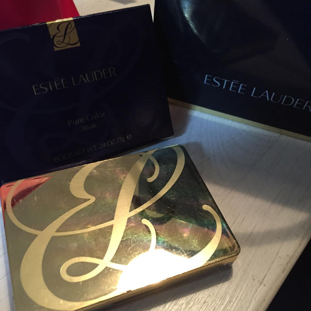 Estee Lauder(エスティローダー)の残量たっぷり☆エスティーローダーチーク コスメ/美容のベースメイク/化粧品(チーク)の商品写真