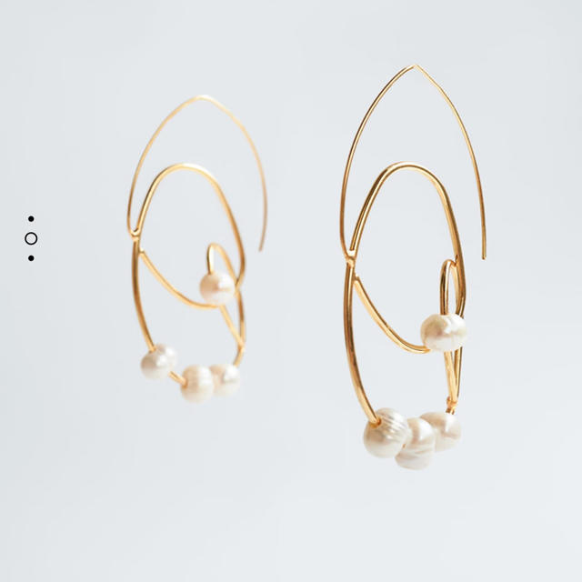 ZARA(ザラ)のZARA ピアス レディースのアクセサリー(ピアス)の商品写真