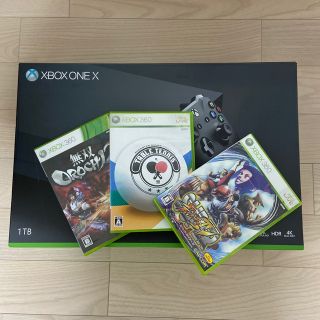 マイクロソフト(Microsoft)の Xbox One X+α(家庭用ゲーム機本体)