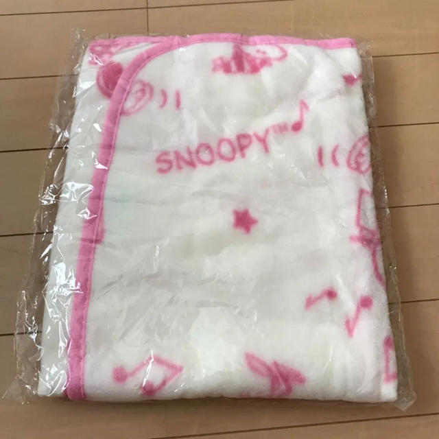 SNOOPY(スヌーピー)のORBIS×スヌーピー コラボオリジナルブランケット コスメ/美容のコスメ/美容 その他(その他)の商品写真