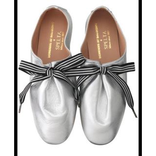 BARNEYS NEW YORK(バレエシューズ)のフリマアイテム一覧 BARNEYS NEW YORK(バレエシューズ)のフリマアイテム一覧