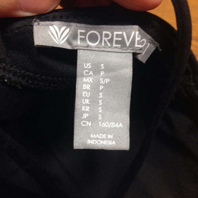 FOREVER 21(フォーエバートゥエンティーワン)のストラッピー スポーツブラ レディースのレディース その他(その他)の商品写真