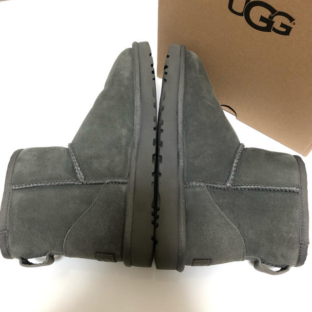 UGG(アグ)のUGG クラシック ミニ II  レディースの靴/シューズ(ブーツ)の商品写真