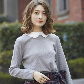 トッコ(tocco)の未使用♡tocco closet フリル襟つき起毛リブニットソートップス(カットソー(長袖/七分))