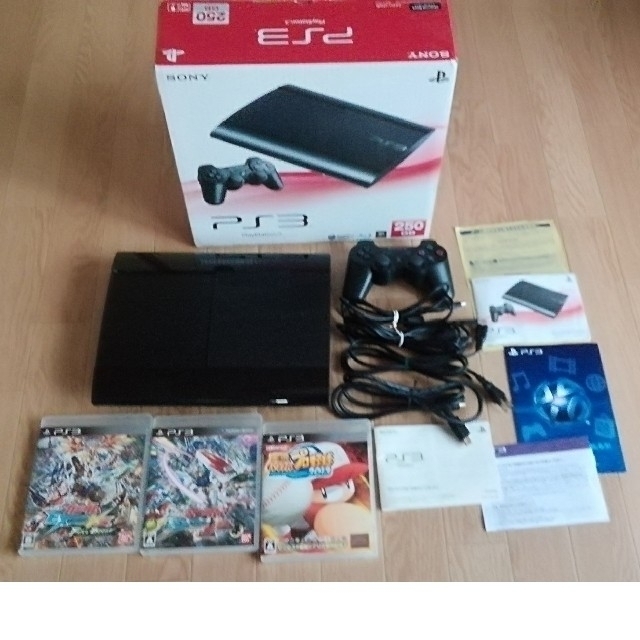 PS3 プレステ3本体　 250GB ソフト3本付　 CECH-4000BPlayStation3