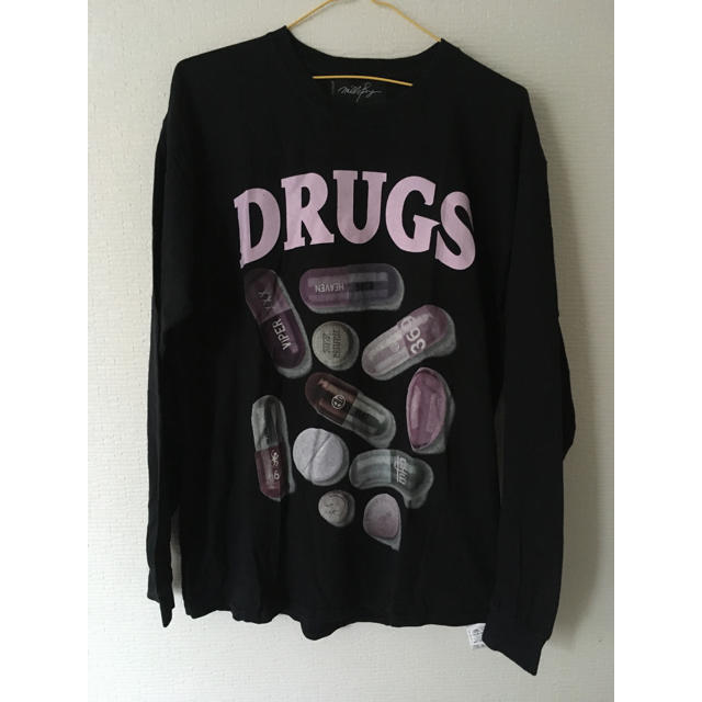 milkboy DRUGS PILLS L/S TEE Tシャツ