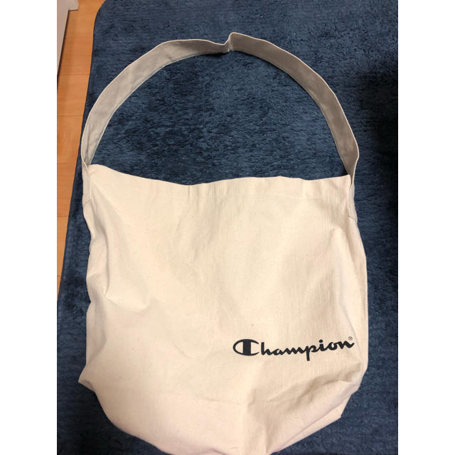 Champion(チャンピオン)のショルダーバック レディースのバッグ(ショルダーバッグ)の商品写真